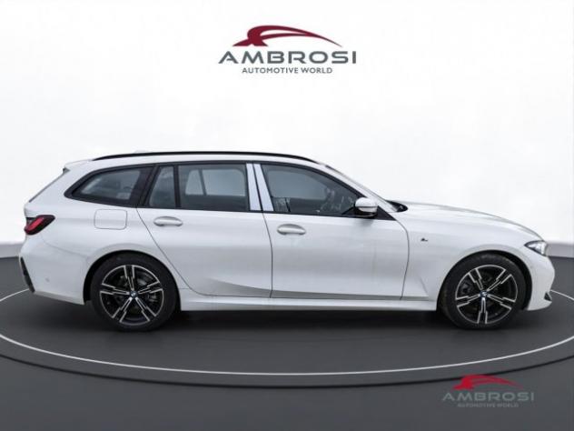 BMW 320 Serie 3 d Touring Msport Innovation Package rif. 23903700 - Foto 5