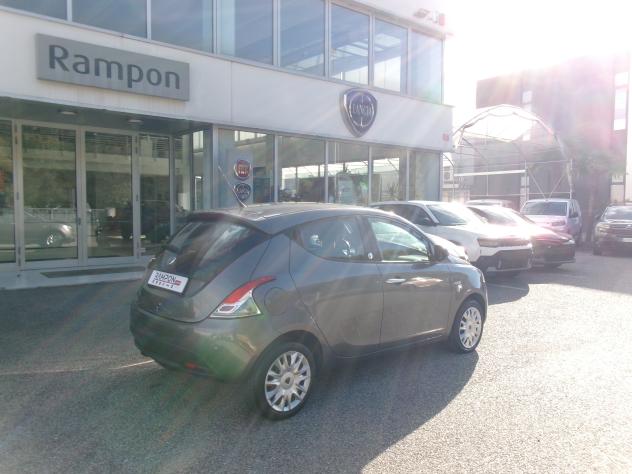 Lancia Ypsilon Ypsilon 1.2 8v Gold c/CL ecochic Gpl 69cv - Foto 4