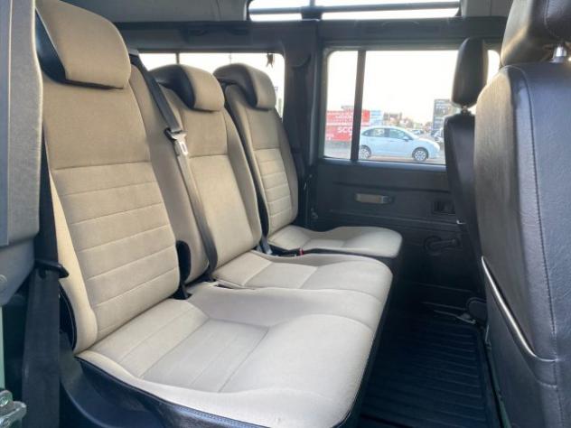 LAND ROVER Defender 110 2.2 TD4 Station Wagon Heritage Edition 7 posti rif. 24157264 - Foto 9