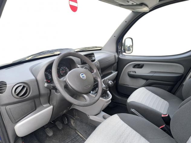 FIAT Doblò 1.3 MJT 84 HP MALIBU' 5 POSTI NEOPATENTATI - Foto 10