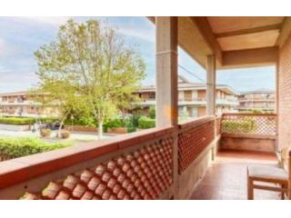 Appartamento in affitto a Carrara 85 mq  Rif: 1410029