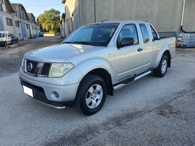 Nissan Navara (D40) 2.5 dCi 174CV 4WD Cabina Singola SE - Foto 2