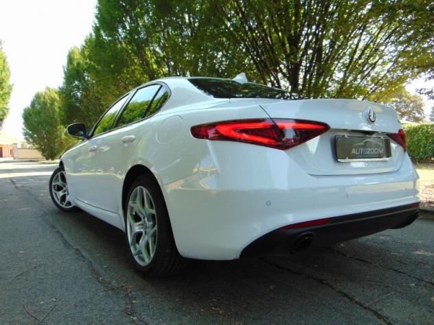 ALFA ROMEO Giulia (2016) Giulia 2.2 Turbodiesel 160 CV AT8 Super Business - Foto 5