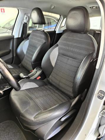 PEUGEOT 2008 1° serie BlueHDi 120 S&S Allure rif. 24018872 - Foto 5