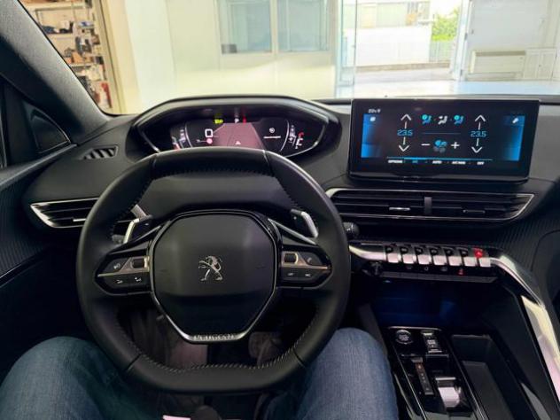 PEUGEOT 3008 BlueHDi 130 S&S EAT8 Allure Pack rif. 23803059 - Foto 6