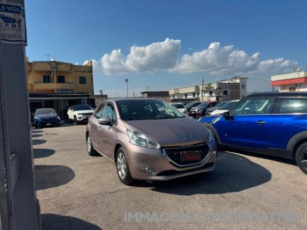 PEUGEOT 208 1.4 8V HDi 68CV 5p. Allure rif. 24040531 - Foto 4