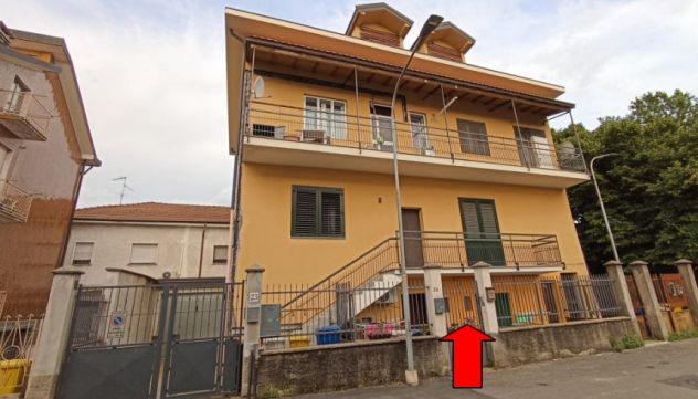 ASTA OCCASIONE :Rho (MI) Via Trebbia, appartamento 3 vani