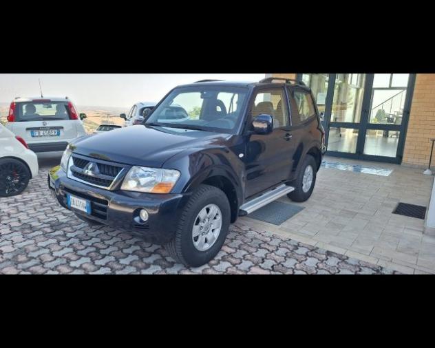 MITSUBISHI Pajero 3.2 16V DI-D 3p. GLX rif. 24001721