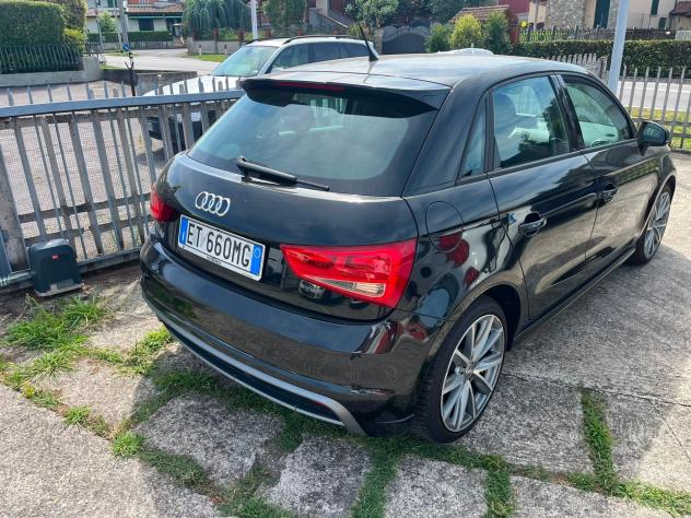 Audi A1 SPB 1.6 TDI S line edition plus - Foto 3