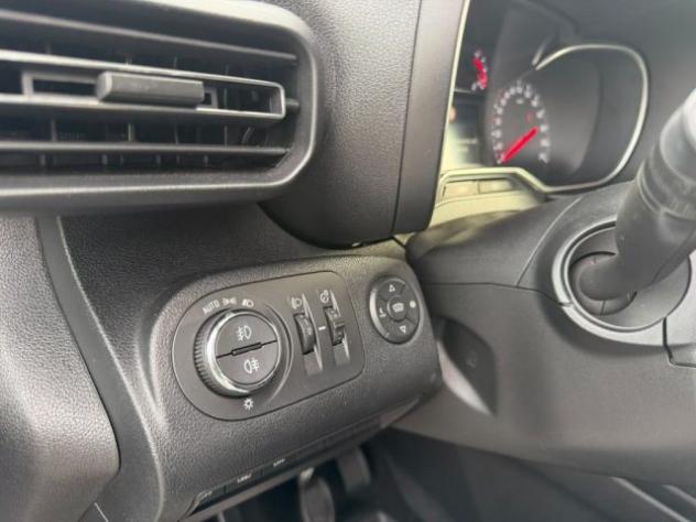 OPEL Combo Life 1.2 110 CV S&S MT6 Advance rif. 24215599 - Foto 8