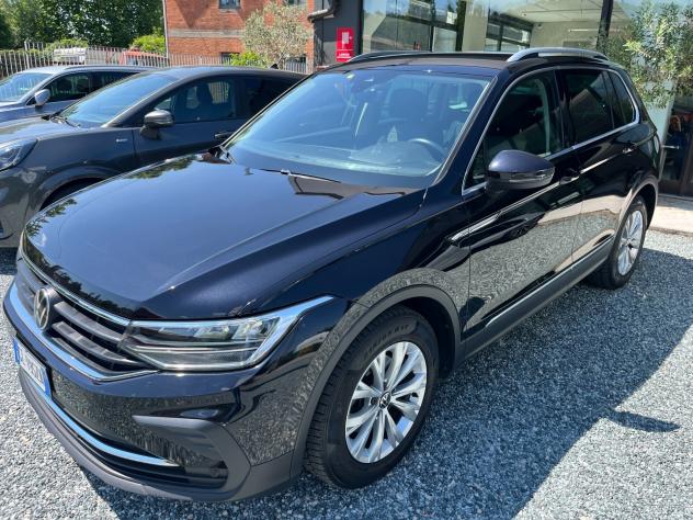 Volkswagen Tiguan 2.0 TDI 150 CV SCR DSG **KM 78811** - Foto 8