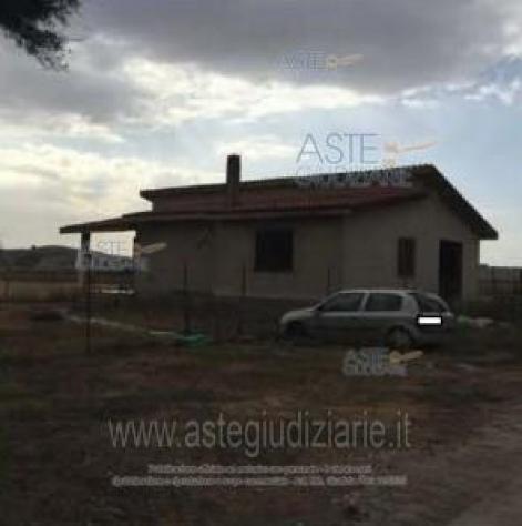 IMMOBILI-IMMOBILE RESIDENZIALE-Via Roma, 31 - Foto 2