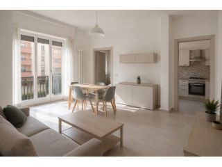 OSTIA PONENTE BILOCALE ARREDATO CON BALCONE