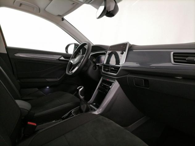 Volkswagen T-Roc 1.0 tsi Style 110cv - Foto 7
