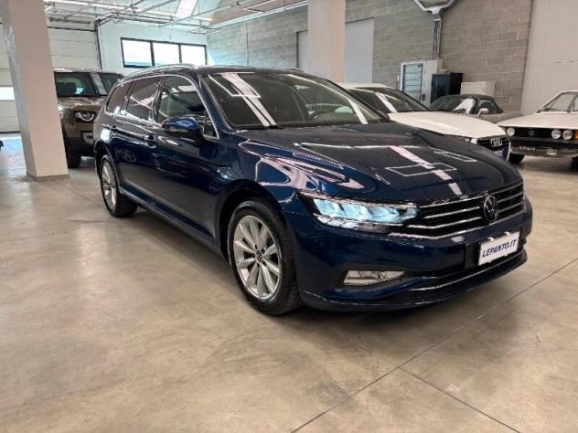 VOLKSWAGEN Passat 8ª serie Passat Variant 2.0 TDI SCR 122 CV EVO DSG Business - Foto 7