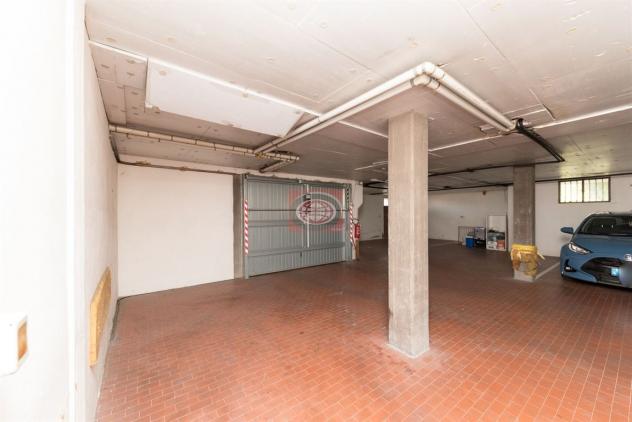 Zona Ippodromo Appartamento con due camere matrimoniali. - Foto 18