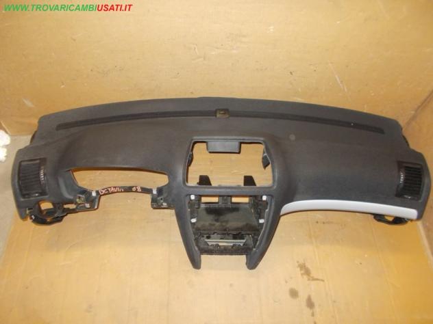 CRUSCOTTO SKODA OCTAVIA (1Z)  Carrozzeria  Allestimenti interni  Cruscotto strumenti   SKODA - OCTAVIA - 01-01-2009 - 01-03-2013