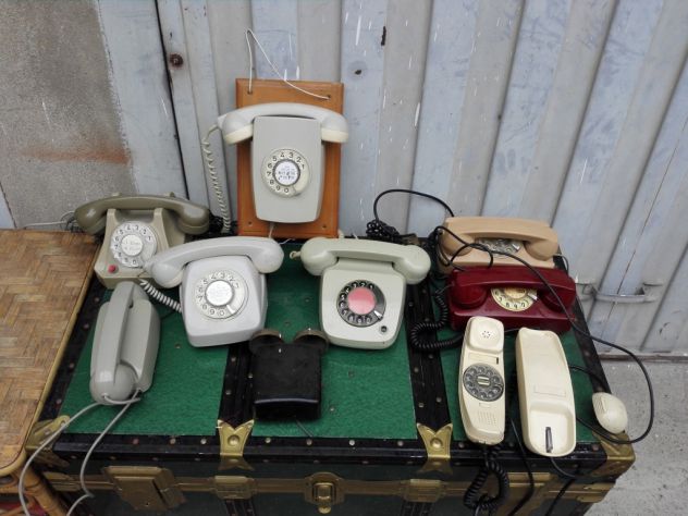 TELEFONI OROLOGI A PARETE E LAMPADE BILANCIA MACCHINA DA SCRIVERE VINTAGE ECC PR - Foto 3