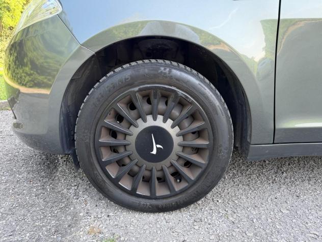 Lancia Ypsilon 1.2 69 CV 5 porte Platinum - Foto 6