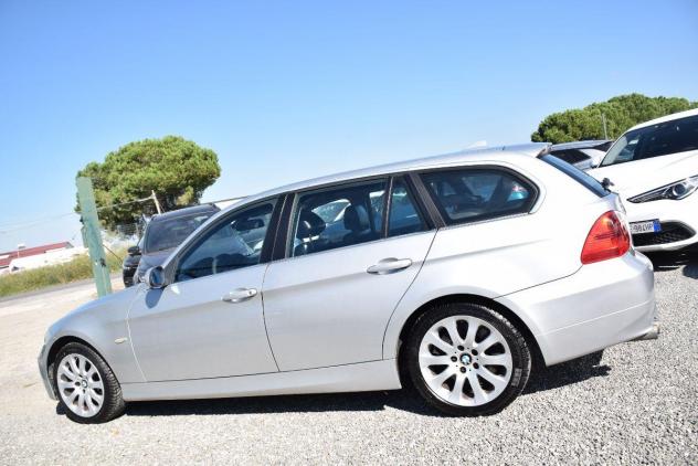 BMW Serie 3 Touring 330d Futura - AUTO D'OCCASIONE - PELLE - NAVI - CRUISE - SENSORI - BT - Foto 7