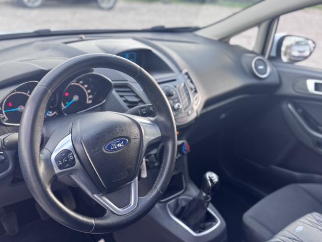 Ford Fiesta 1.5 TDCi 75CV 5 porte Titanium - Foto 8