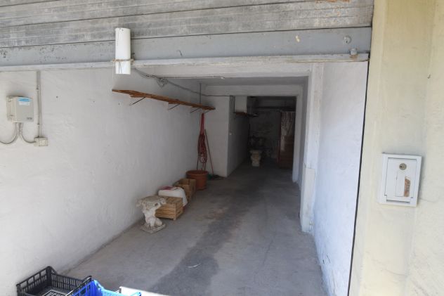 GARAGE in Vendita a Fermo Viale XXV Aprile, 38 € 15.000 20 m