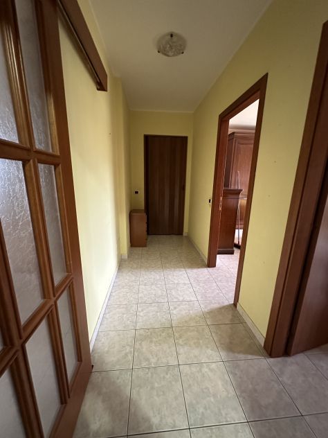 Trilocale al piano terra con garage di 38 m², 2 camere Lunano (PU) - Foto 7