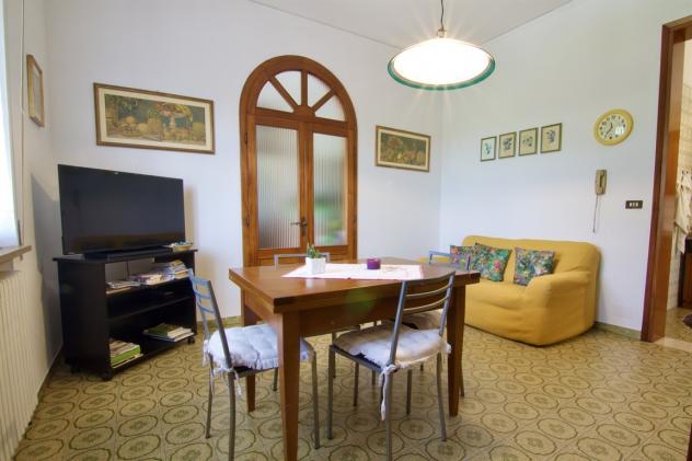 RONCO ALL'ADIGE – CASA INDIPENDENTE DI 320 MQ DIVISIBILE IN 2 ABITAZIONI CON 600 MQ DI GIARDINO - Foto 4