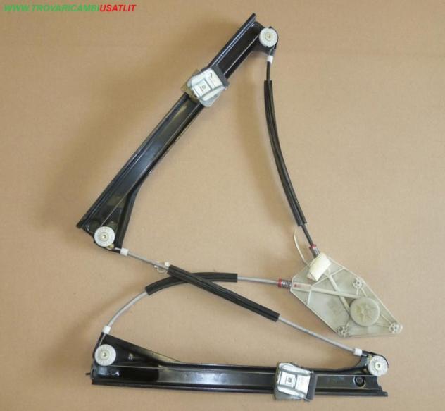 ALZACRISTALLO ELETTR. PORTA ANT.D. SOLO MECCANISMO (No Motorino) 6R4837462D Carrozzeria Lamierati esterni Porte Alzacristallo por VOLKSWAGEN - CRO