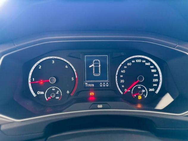 Volkswagen T-Roc 1.6 TDI SCR Style BlueMotion Technology - Foto 9