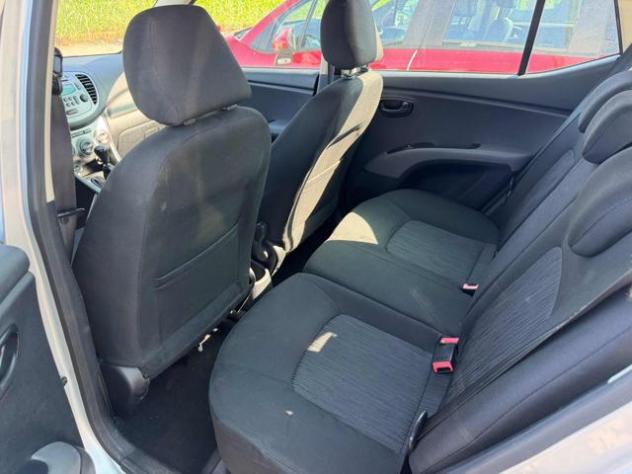 HYUNDAI i10 1.1 12V Active rif. 24181764 - Foto 8