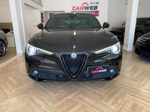 ALFA ROMEO STELVIO 210CV Q4 Veloce 2021 - Foto 2