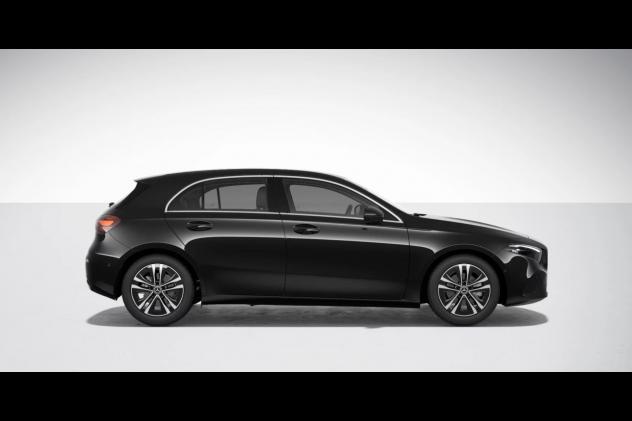 Mercedes-Benz Classe A W177 NUOVA A 180 d Automatic - Foto 3
