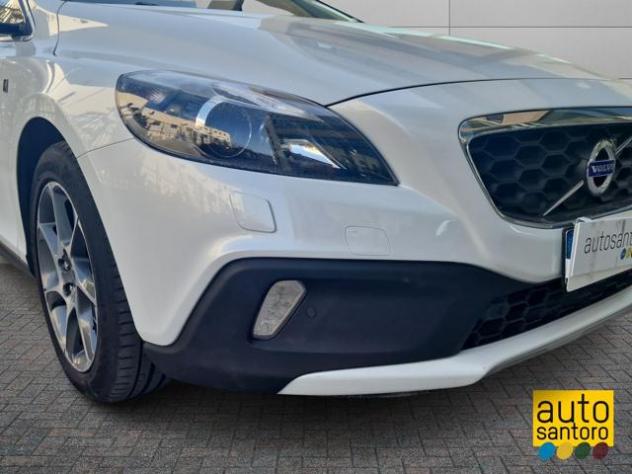VOLVO V40 Cross Country D2 Kinetic rif. 23962538 - Foto 8