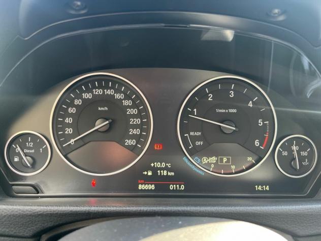 BMW Serie 3 316d Touring Business Adv. Aut. - Foto 9