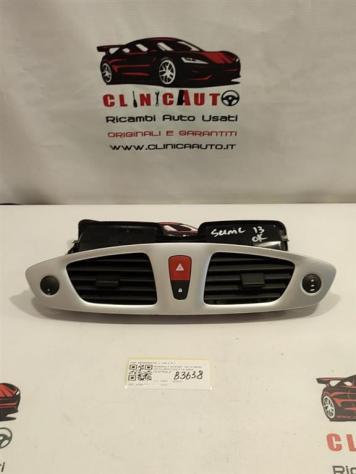 BOCCHETTE ARIA CENTRALE RENAULT Scenic X MOD 682600031R 8200214896A K9K (09)