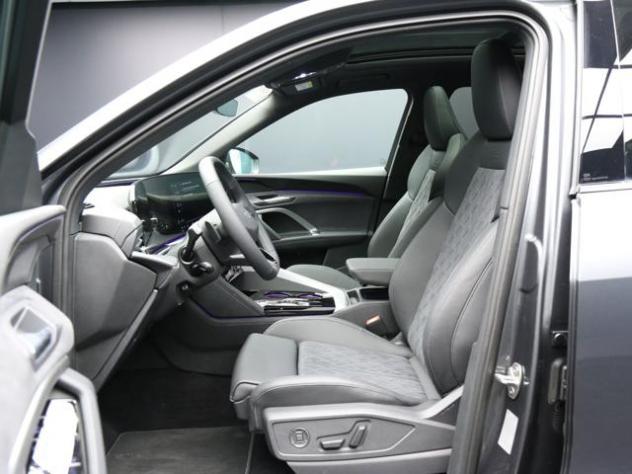 AUDI Q5 TDI 204CV mHEV+ quattro S tronic S line edition rif. 23810517 - Foto 9