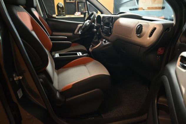 PEUGEOT Partner TEPEE 1.6 HDI 92CV STYLE TETTO ISOFIX 5POSTI NUOVO rif. 23922119 - Foto 10