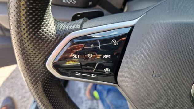 VOLKSWAGEN T-Roc 1.5 TSI ACT DSG R-Line rif. 24203419 - Foto 10