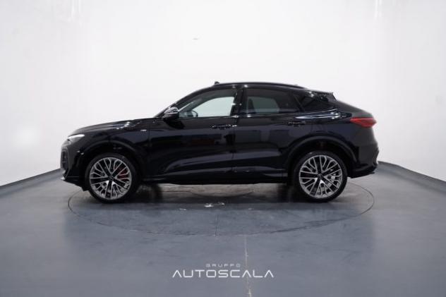 AUDI Q5 TDI 204cv mHEV+ S Tronic Quattro S Line edition rif. 23780262 - Foto 3
