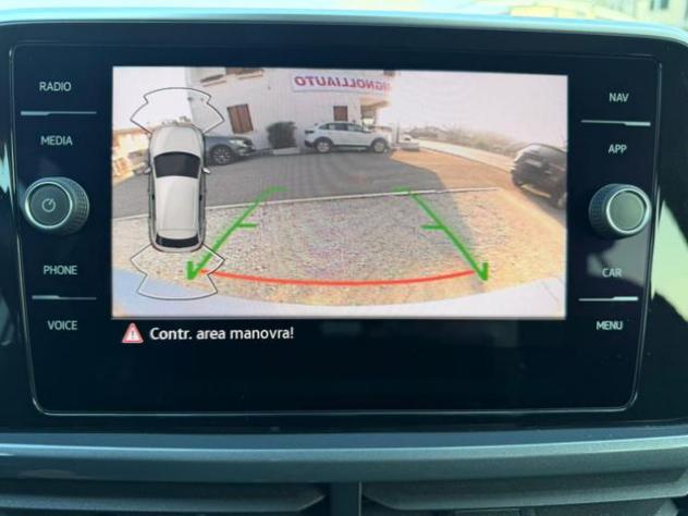 VOLKSWAGEN T-Roc 1.0 TSI Style OK NEOPATENTATI rif. 23987300 - Foto 10