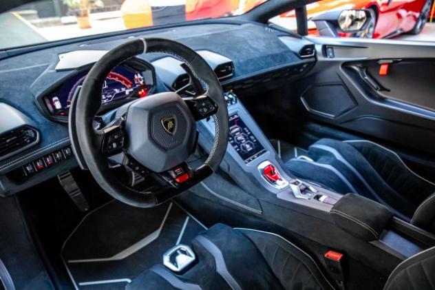 LAMBORGHINI Huracán STO|LIFT SYSTEM|SPORT SEATS|20'' MONOLOCK rif. 23684512 - Foto 8