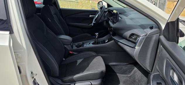 Nissan Qashqai MHEV 140 CV Business - Foto 9