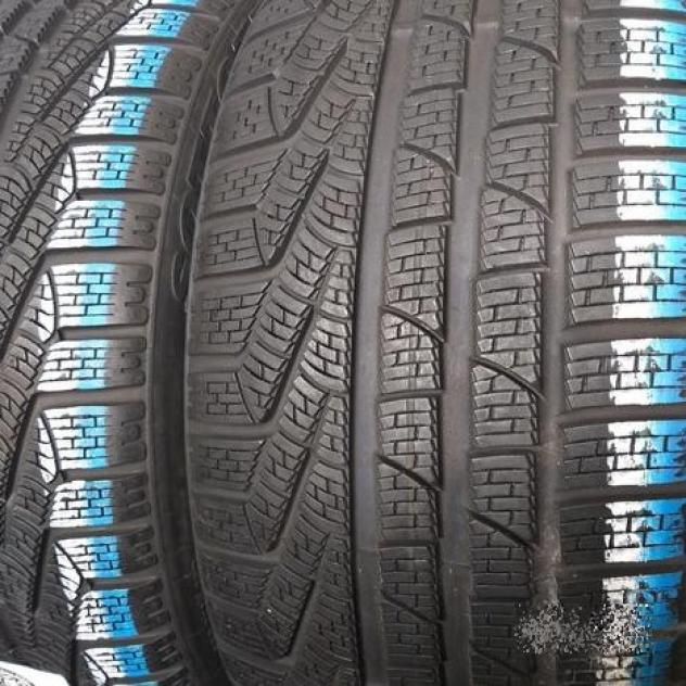 2 gomme 235 40 19 pirelli a38547 - Foto 3