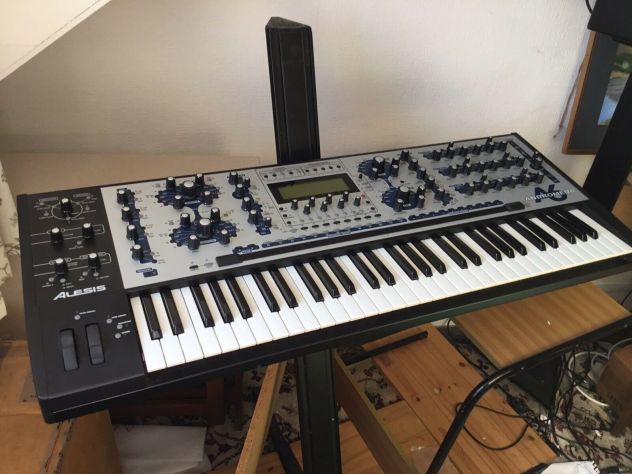 Alesis Andromeda A6 Analogico tastiera
