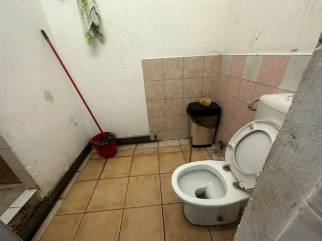 Immobile in asta di 870 m², box auto doppio in vendita a Piacenza - Foto 7