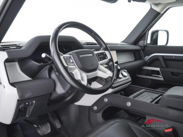 LAND ROVER Defender 110 3.0d i6 mhev SE awd 250cv auto rif. 23749110 - Foto 8