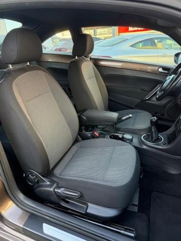 Volkswagen Maggiolino 1.6 TDI Design - Foto 9