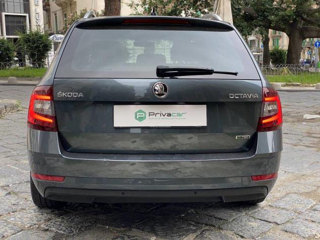 Škoda Octavia Octavia 1.5 DSG Wagon Executive G-Tec - Foto 6