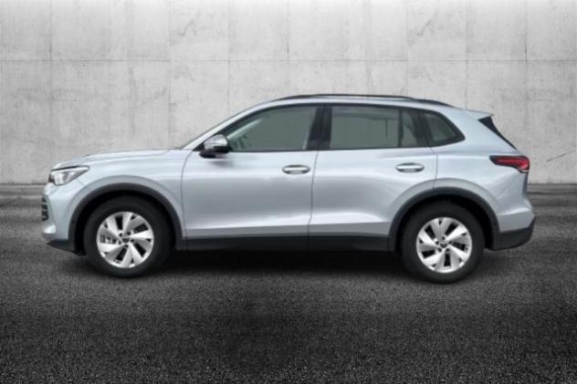 VOLKSWAGEN Tiguan 2.0 TDI 150 CV DSG Life rif. 23758022 - Foto 5